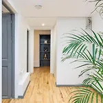 Luxury Five Bedroom Deluxe Duplex Apartment I City Centre Edinburgh I Fountainpark