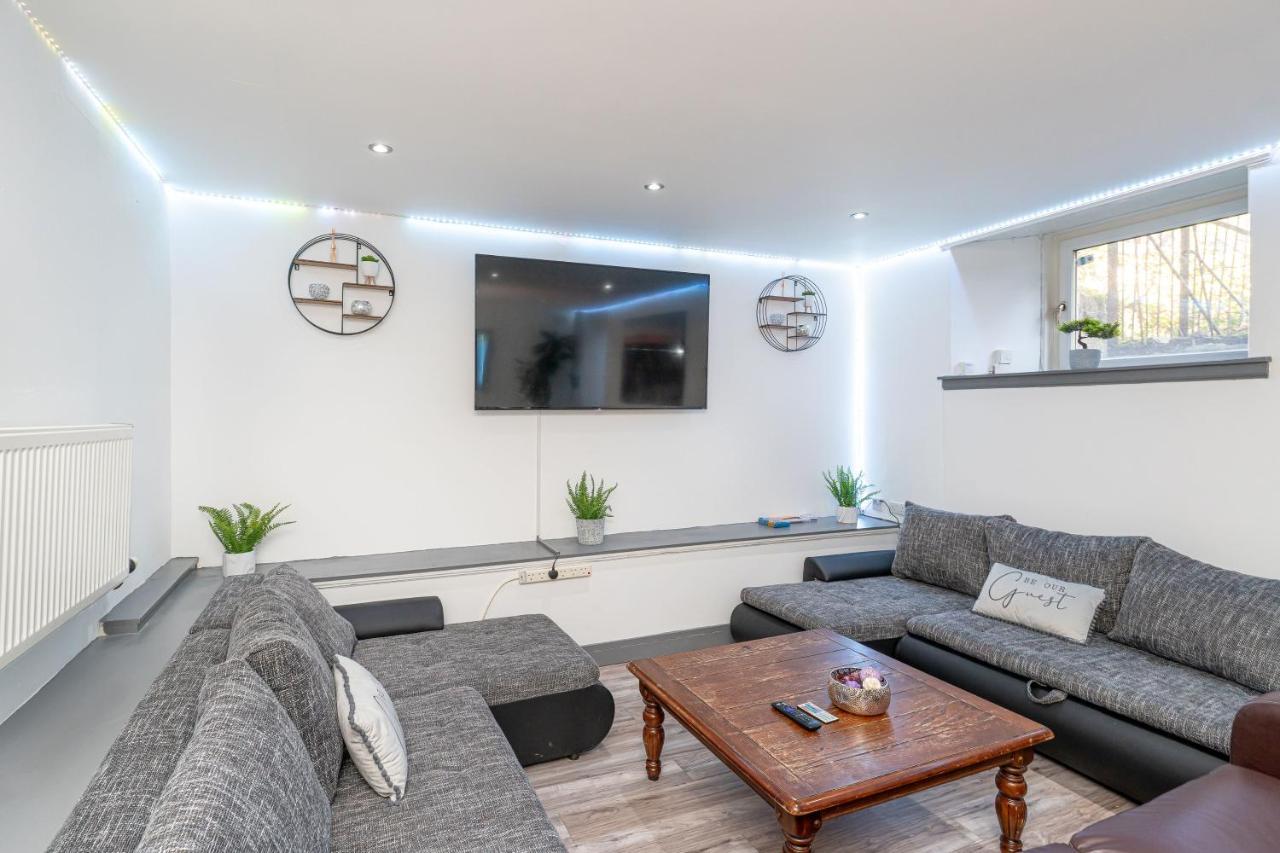 Luxury Five Bedroom Deluxe Duplex I Centre I Fountainpark Appartement