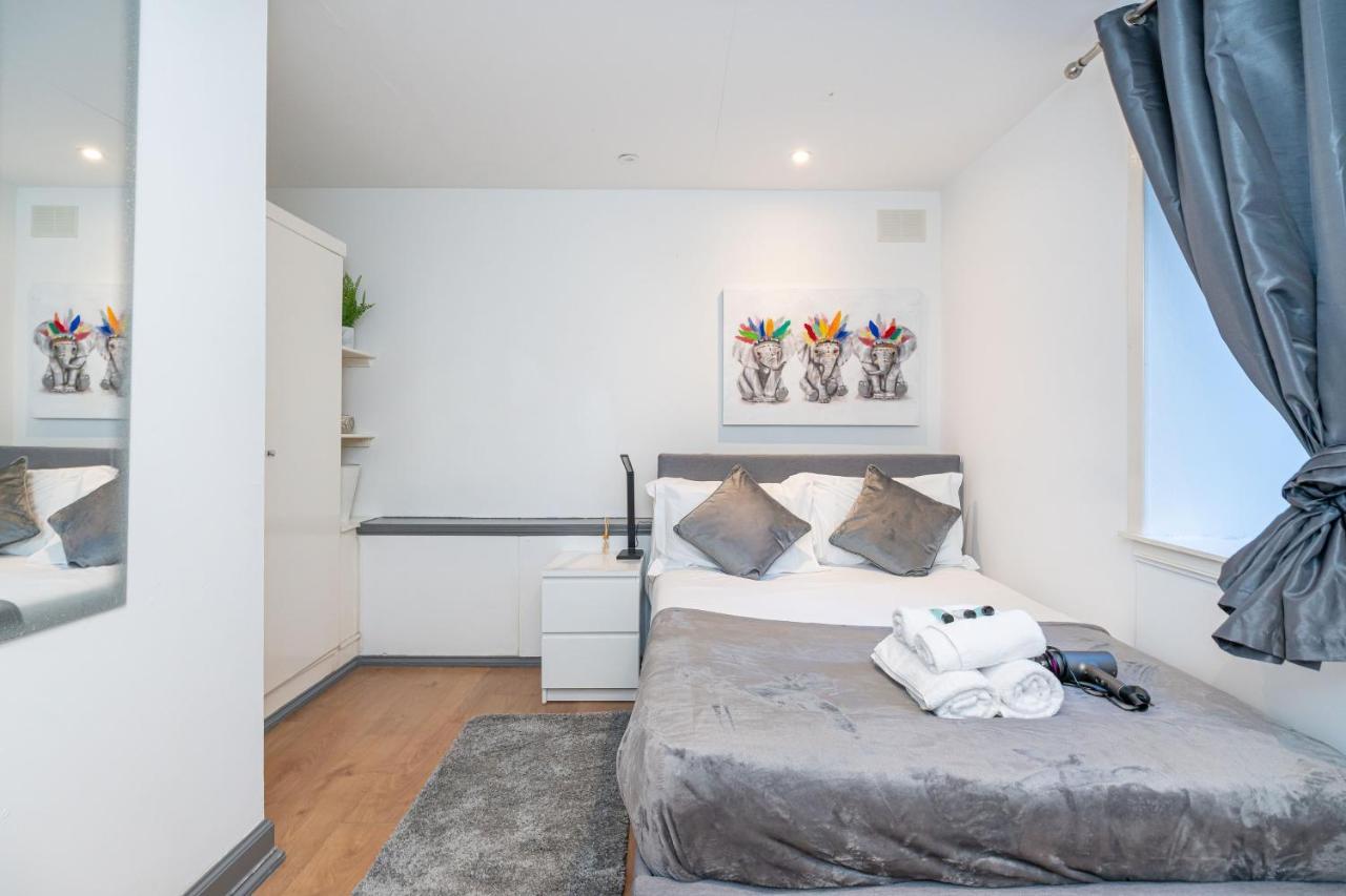 Appartement Luxury Five Bedroom Deluxe Duplex I Centre I Fountainpark