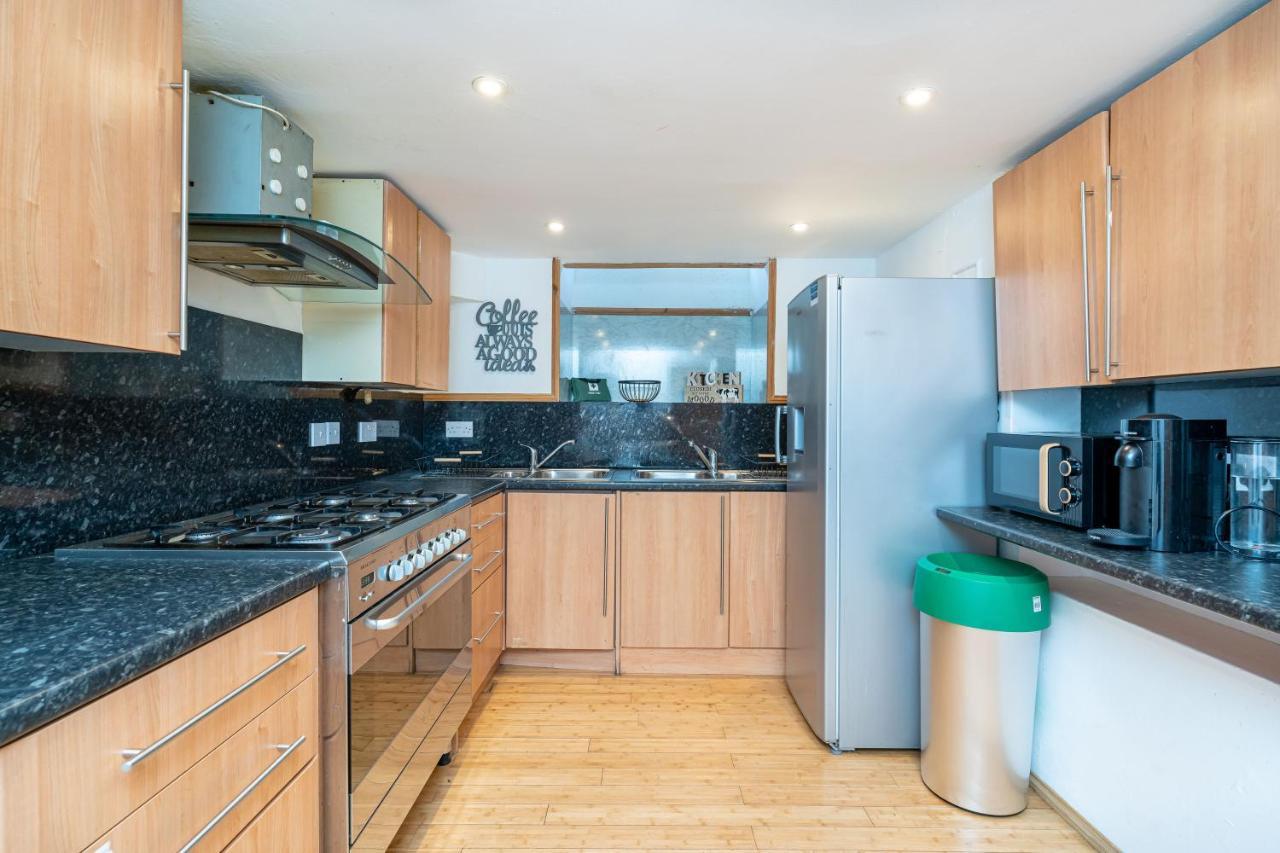 Luxury Five Bedroom Deluxe Duplex I Centre I Fountainpark Édimbourg