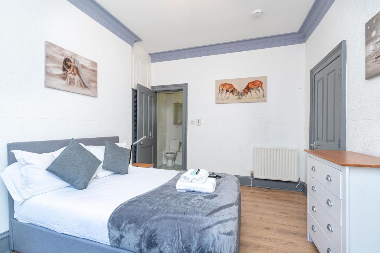 Appartement Luxury Five Bedroom Deluxe Duplex I Centre I Fountainpark
