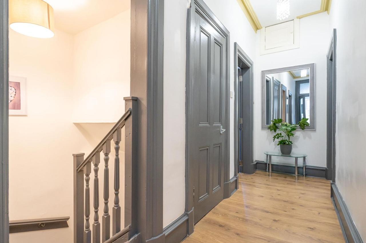 Luxury Five Bedroom Deluxe Duplex I Centre I Fountainpark Édimbourg