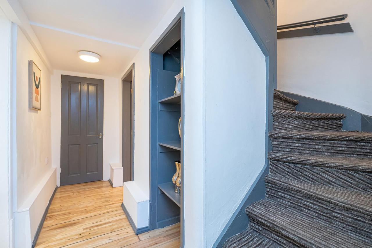 Appartement Luxury Five Bedroom Deluxe Duplex I Centre I Fountainpark